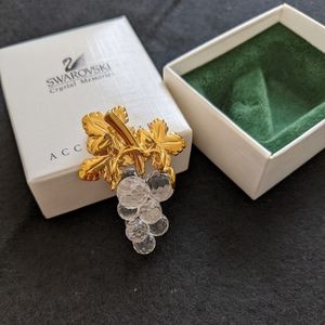 Vintage Signed Swan Swarovski Crystal Grapes